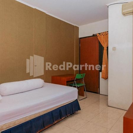 De Lugano Scbd Syariah Mitra Reddoorz Hotell Jakarta Eksteriør bilde