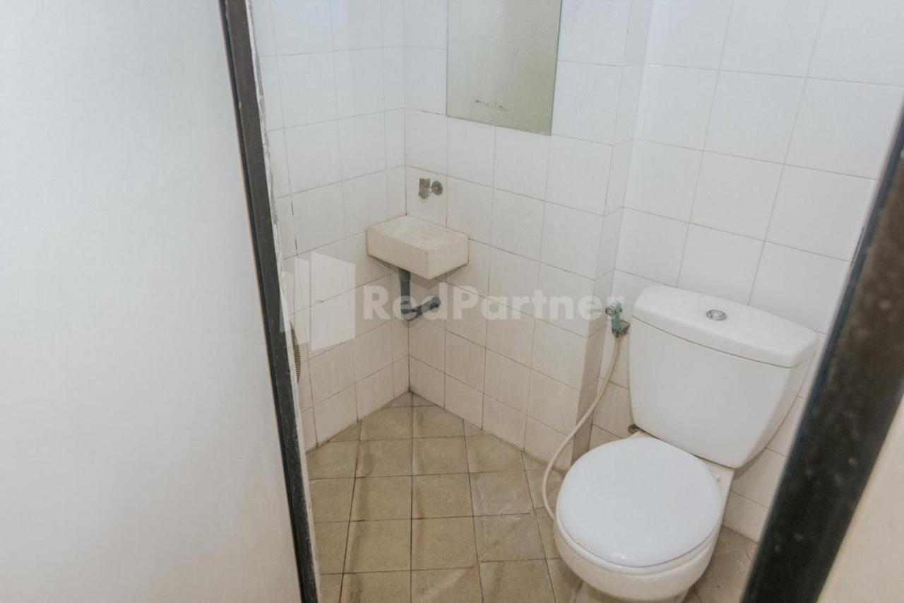 De Lugano Scbd Syariah Mitra Reddoorz Hotell Jakarta Eksteriør bilde