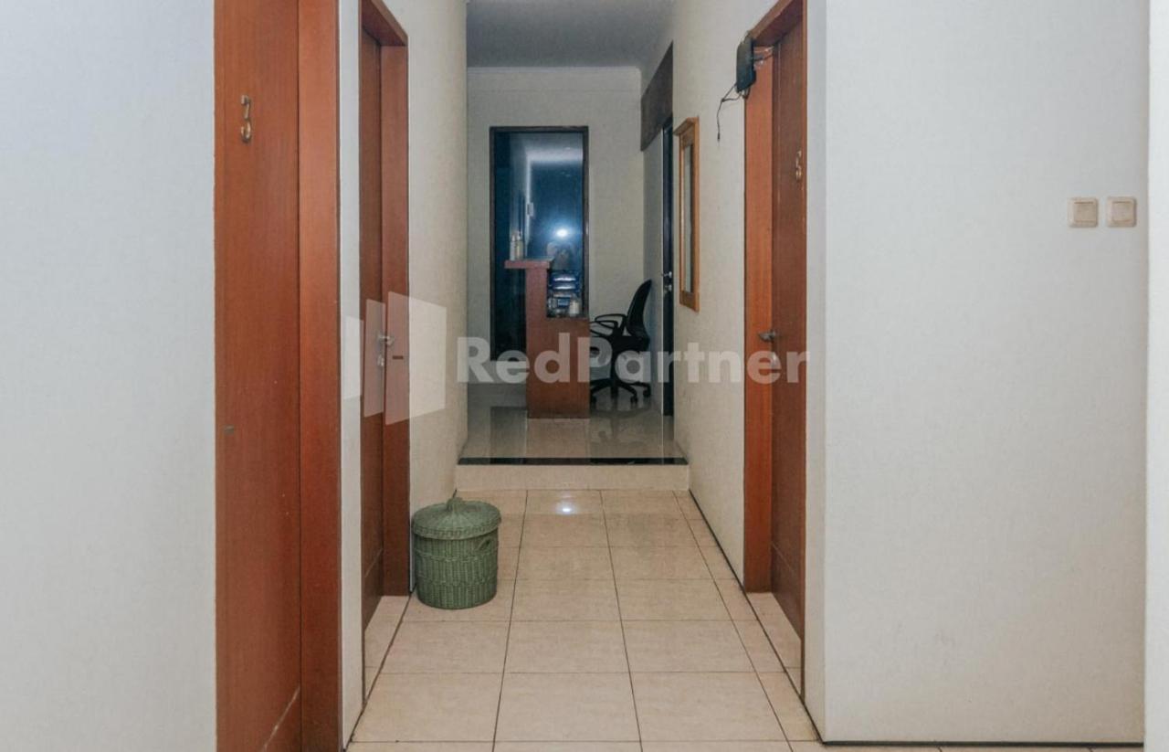 De Lugano Scbd Syariah Mitra Reddoorz Hotell Jakarta Eksteriør bilde